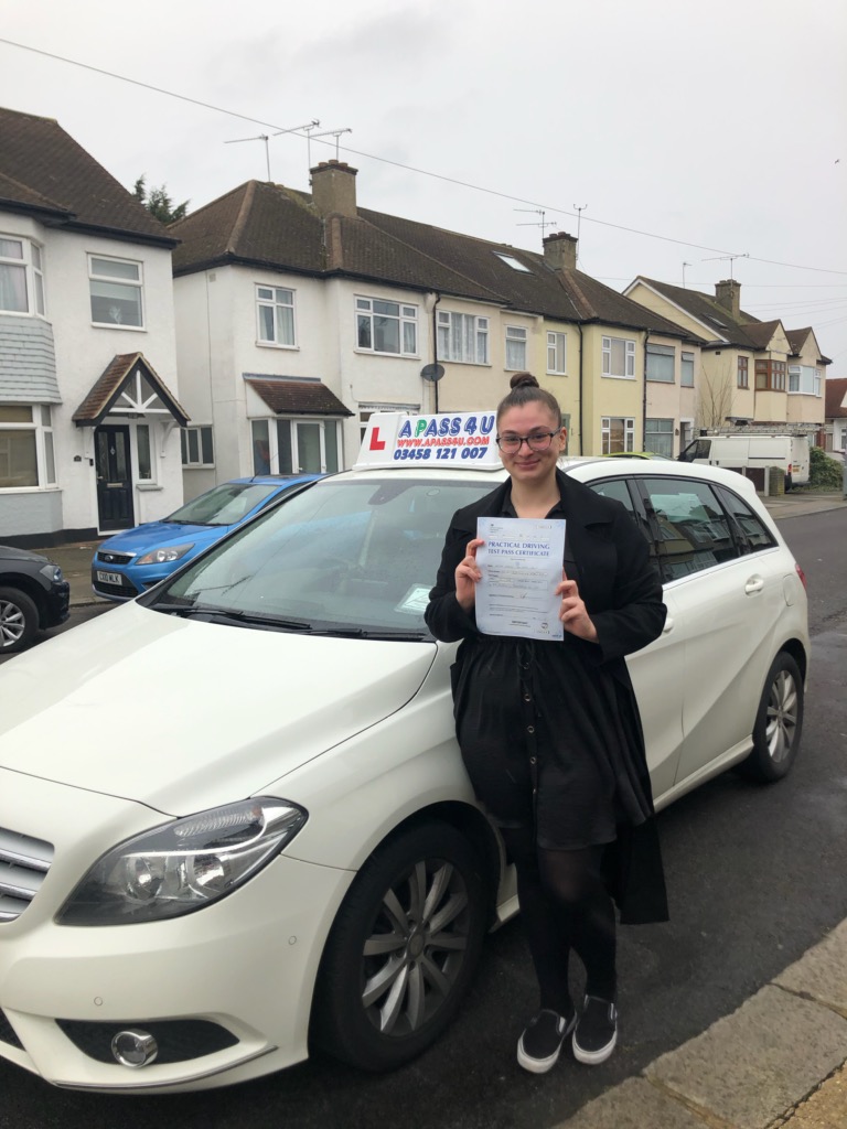 Driving lessons in southend