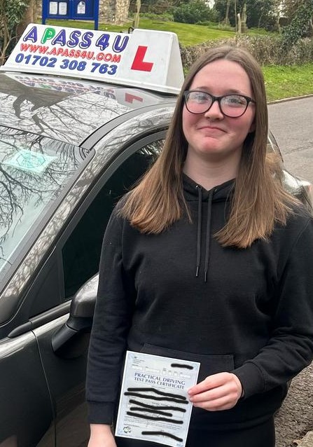 Lana G smashes it in Tilbury after a series of driving lessons around Stanford Le Hope with our driving instructor Pete P